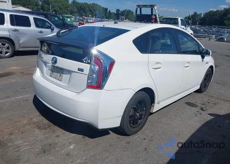 2013 Toyota Prius Two z USA, uszkodzony, nr VIN JTDKN3DU9D5560536